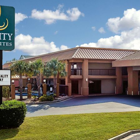 וורנר רובינס Quality Inn & Suites Near Robins Air Force Base מראה חיצוני תמונה