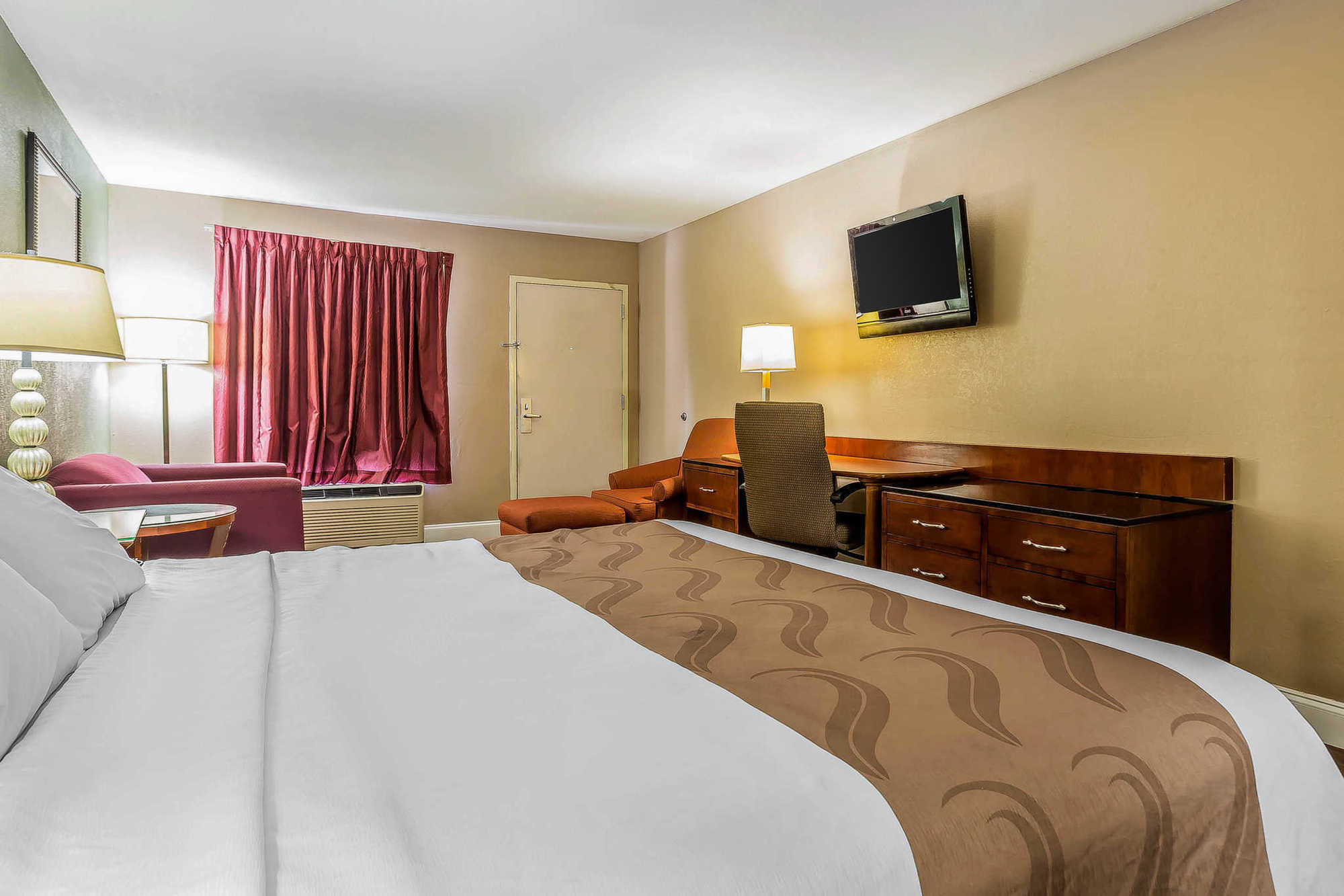 וורנר רובינס Quality Inn & Suites Near Robins Air Force Base חדר תמונה